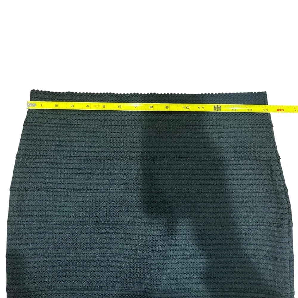 New‎ York & Company Women Medium Black Textured Midi Pencil Skirt Slit Business